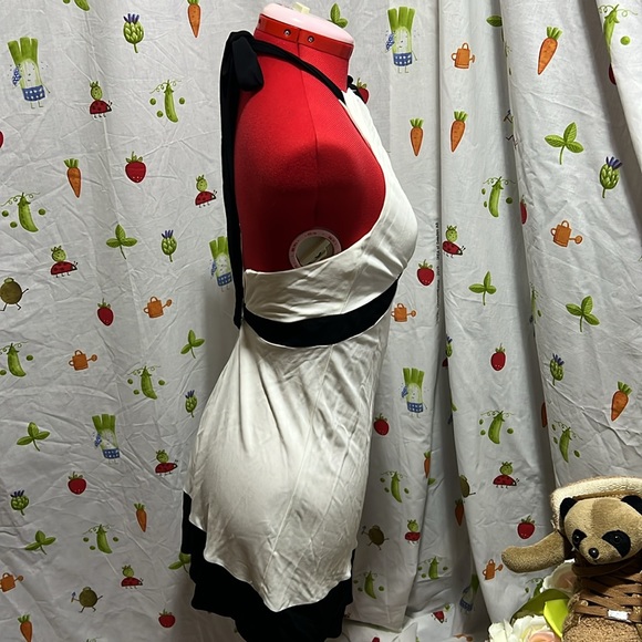 Bebe open back white and black dress 👗 - Picture 2 of 4